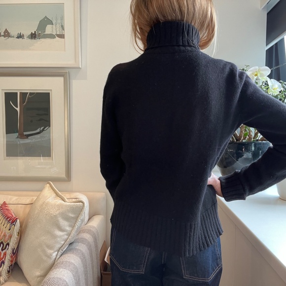 Ralph Lauren Sweater - Picture 7 of 7